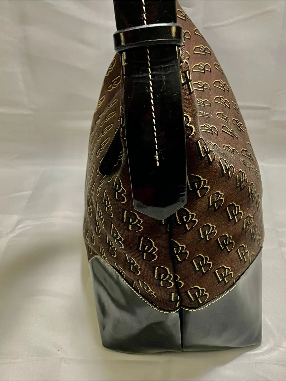 Dooney & Bourke Nikki Shadow Signature Monogram Hobo Bag, EUC